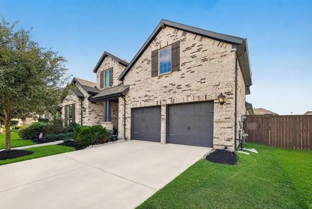 10114 Brush Way, Rosharon