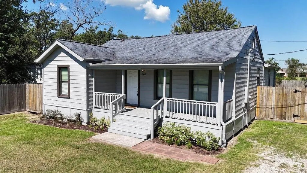 3449 Bridgette Lane, Mont Belvieu