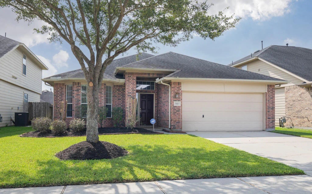 7427 Boerne Creek, Richmond