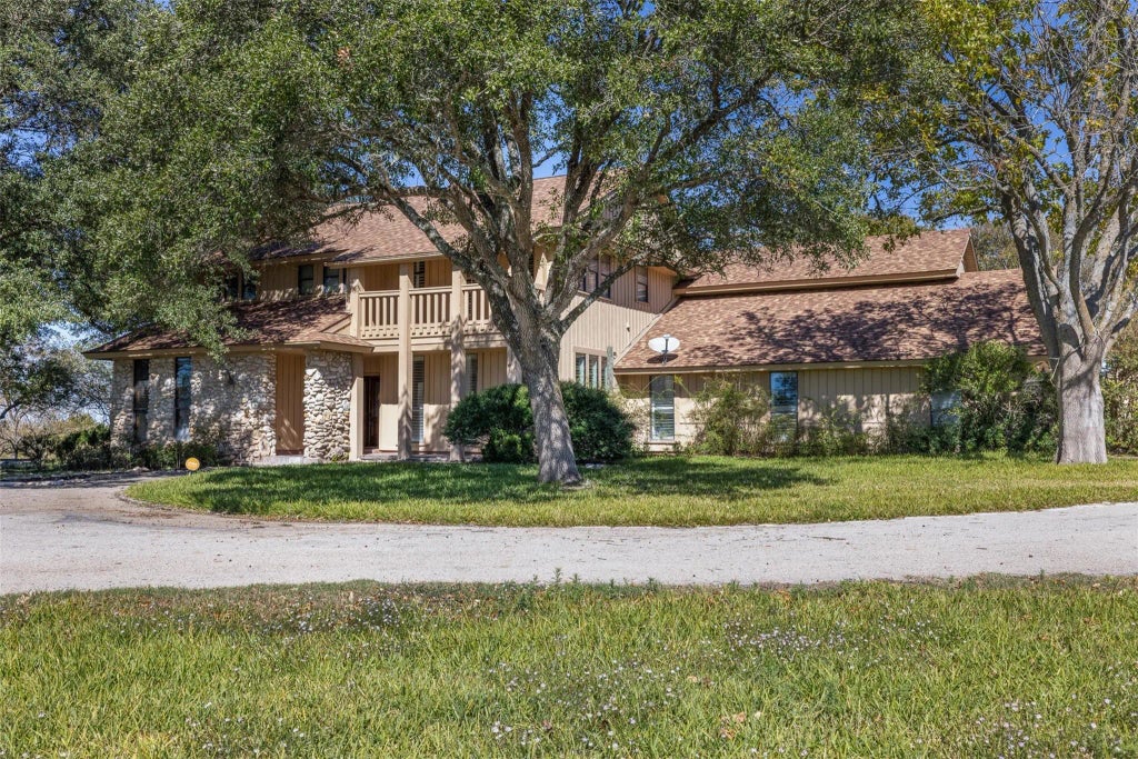 6773 Sunshine Valley Lane, Navasota