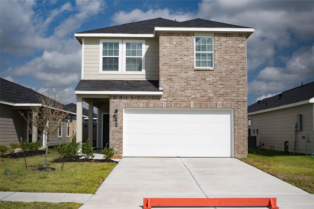 767 Westpointe Drive, Dayton