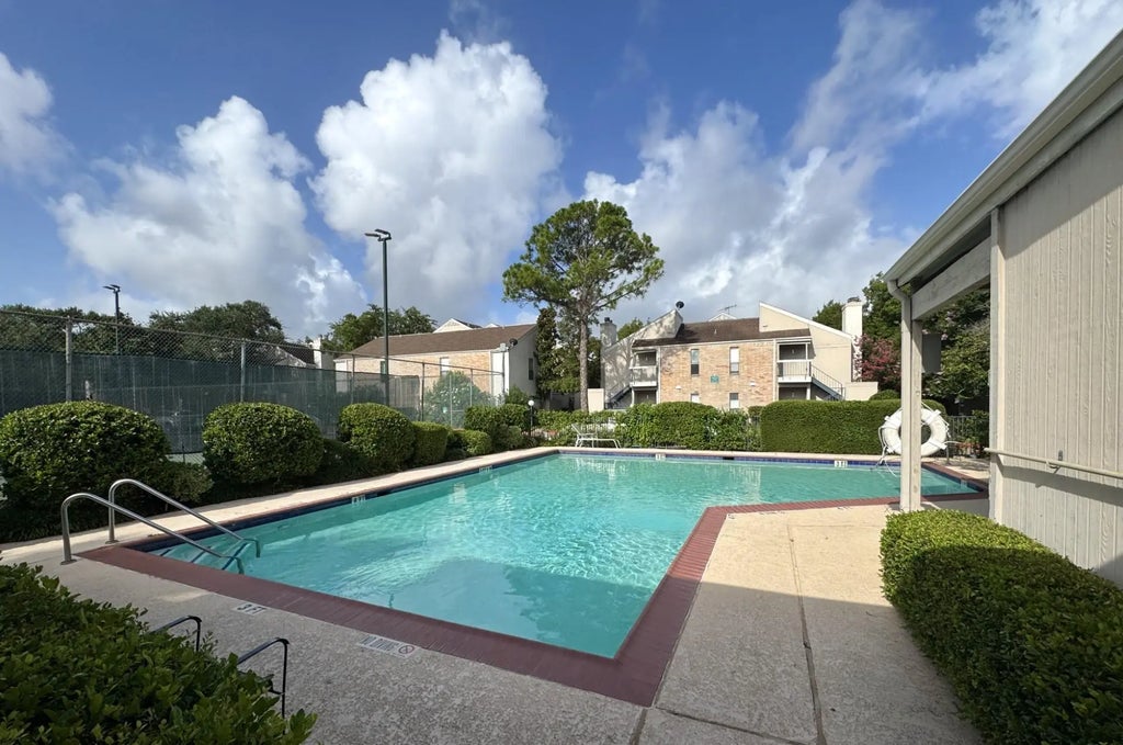 7900 N Stadium Drive 53, Houston