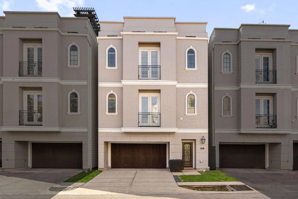 821 Lester Street, Houston