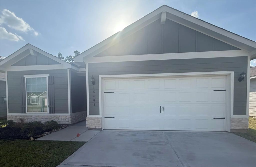 15463 Maple Terrace Drive, Conroe