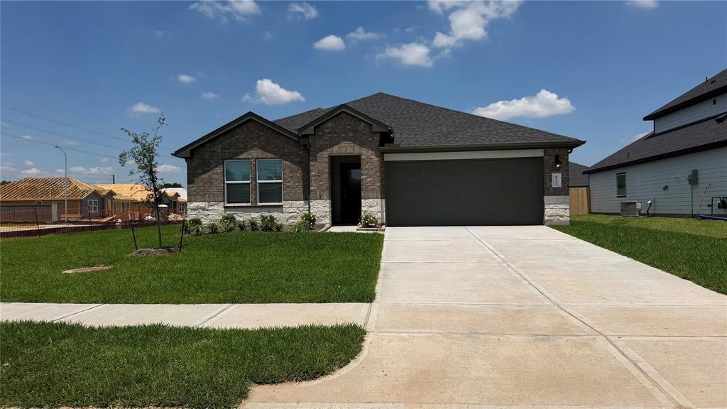 6332 Amberose Peak Lane, Rosenberg