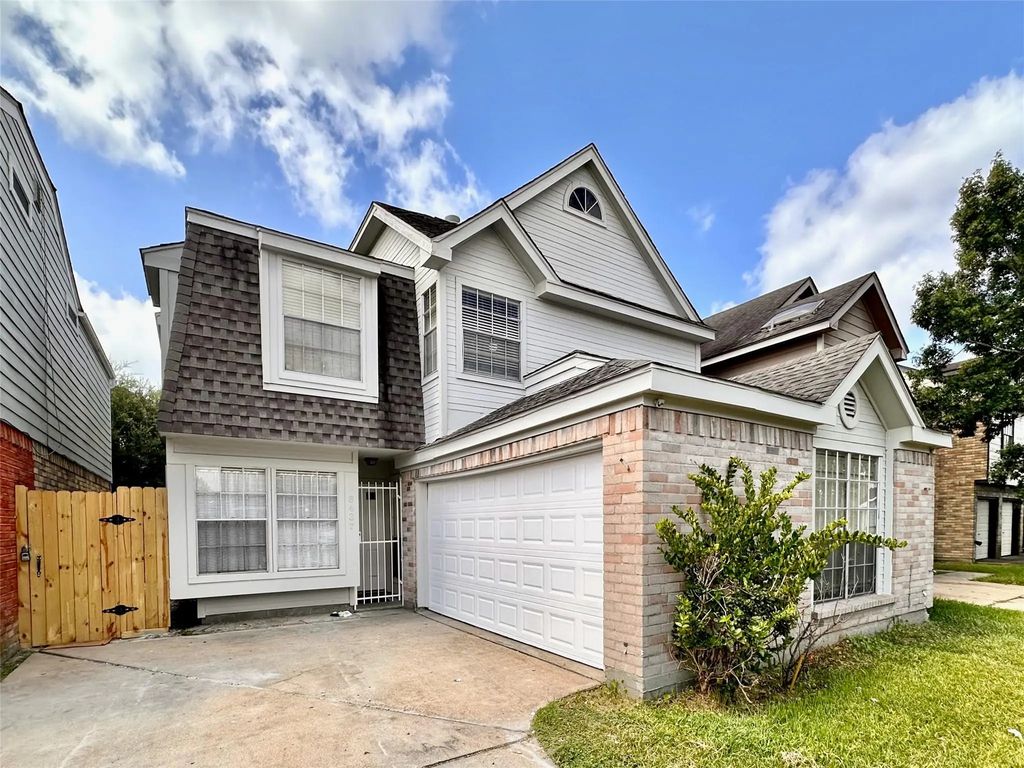 6437 Chatham Island Lane, Houston
