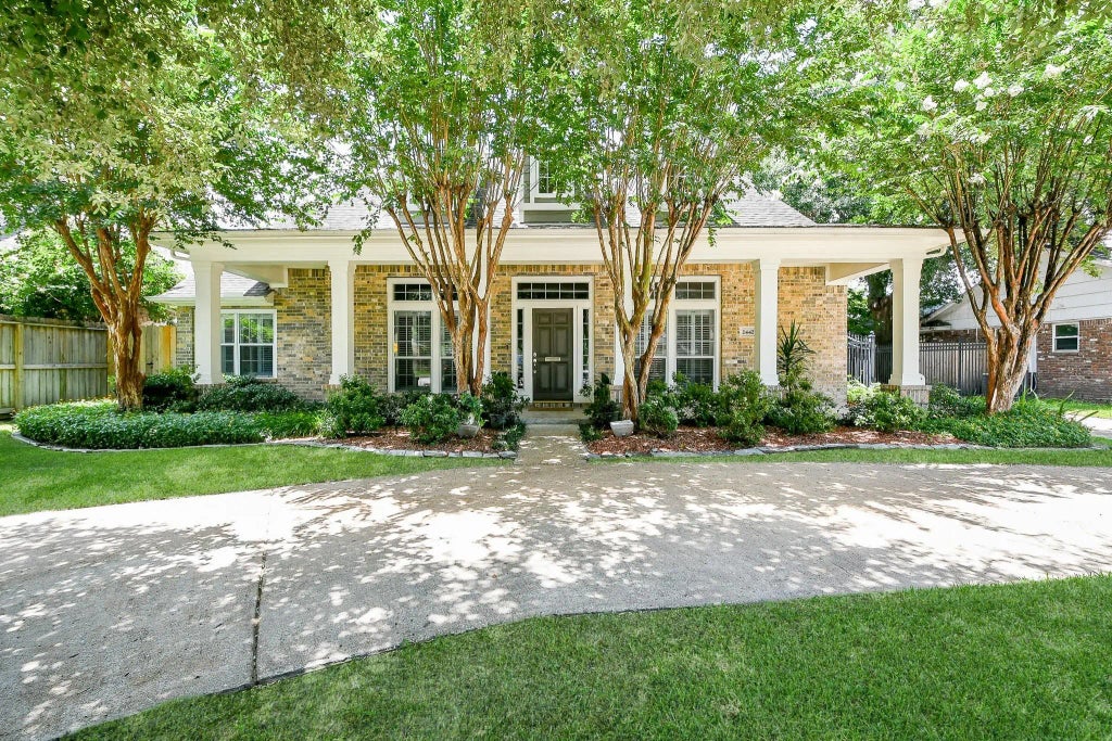 2442 Chimney Rock Road, Houston
