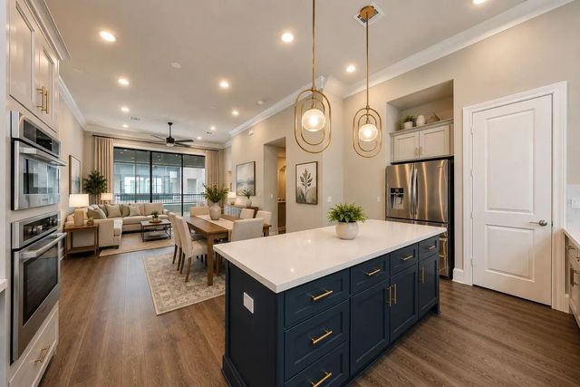 6068 Kansas Street, Houston