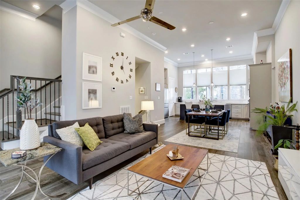 6068 Kansas Street, Houston