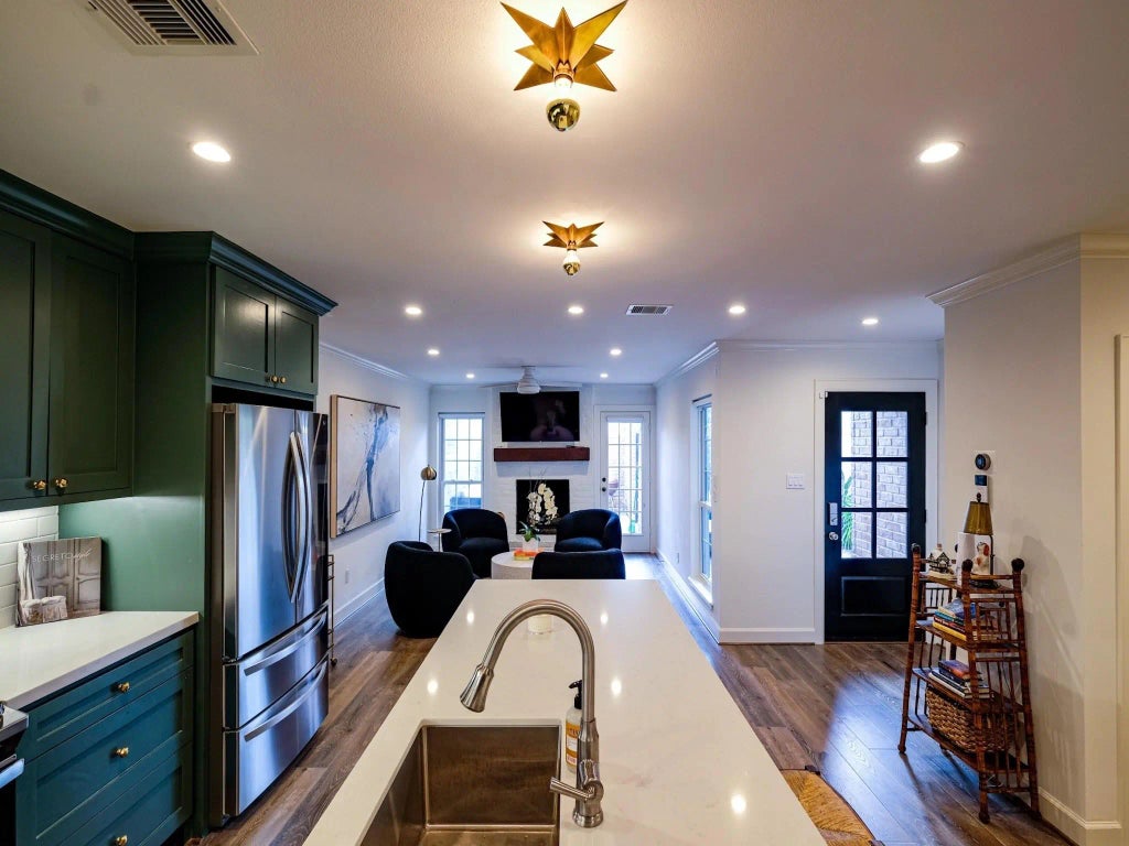 3139 Bissonnet Street, Houston