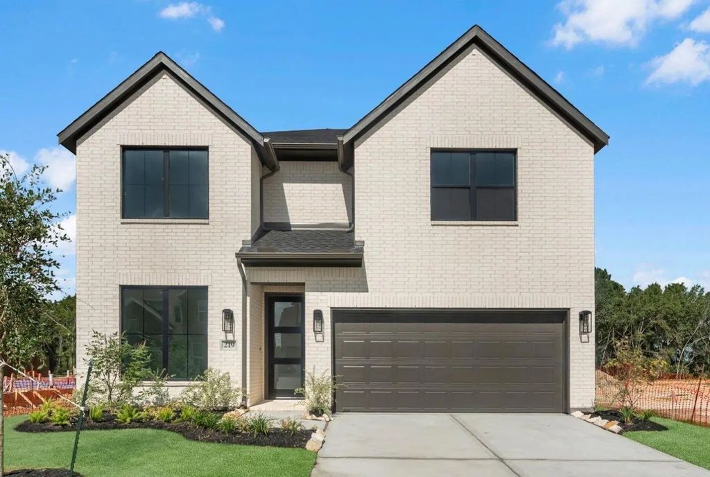 219 Yellow Rosewood Lane, New Caney