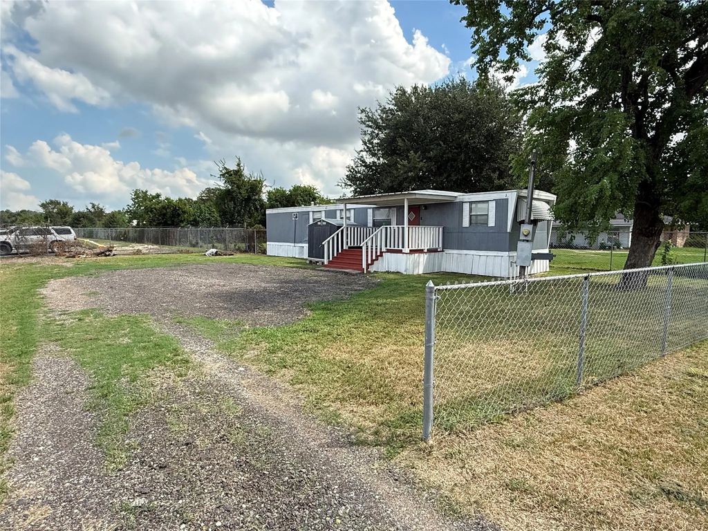 4514 W Cedar Bayou Lynchburg Road, Baytown