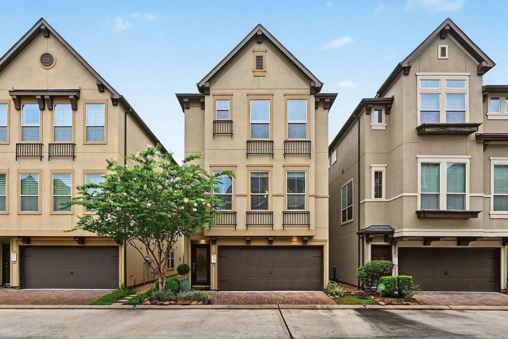 2713 Shadybrook Meadow Drive, Houston