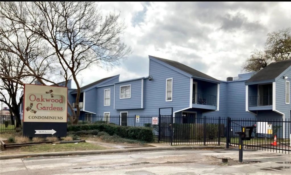 5625 Antoine Drive 1404, Houston