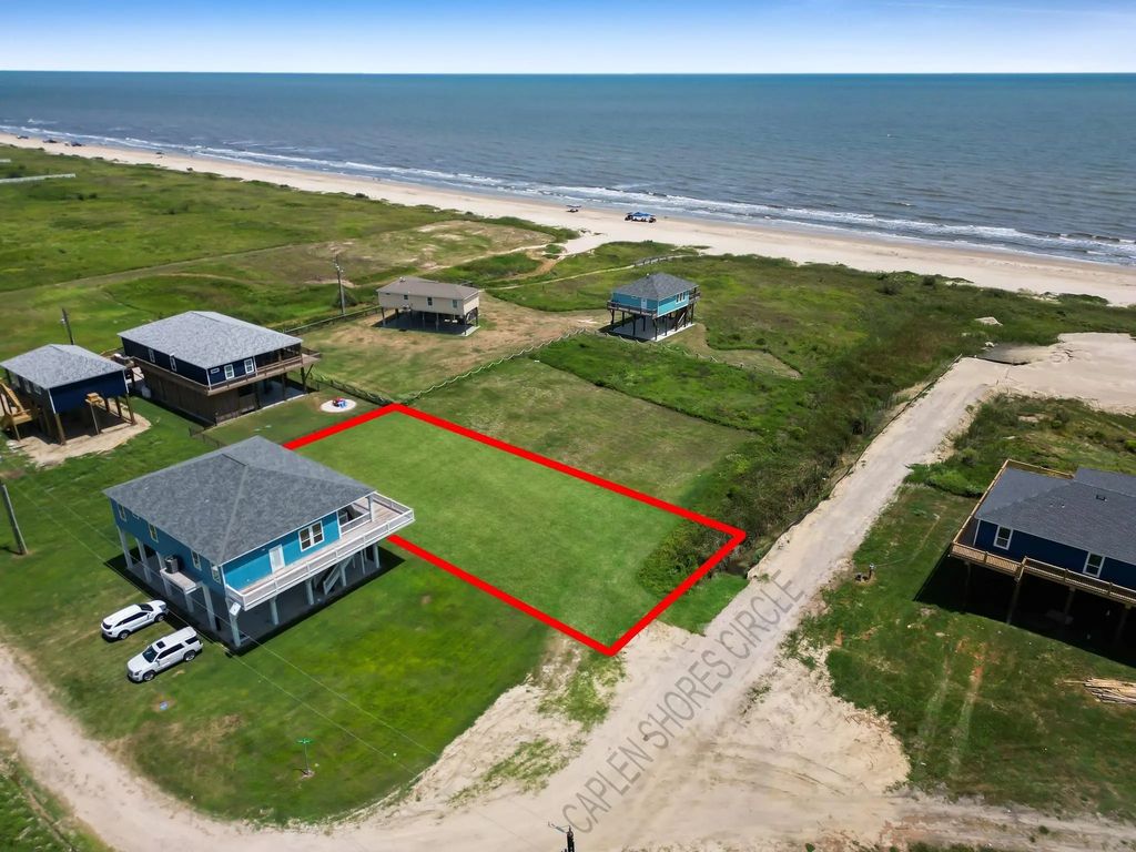 514 Caplen Shores Circle, Gilchrist