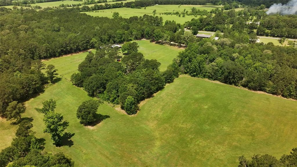 162 Lloyd James Rd, Groveton