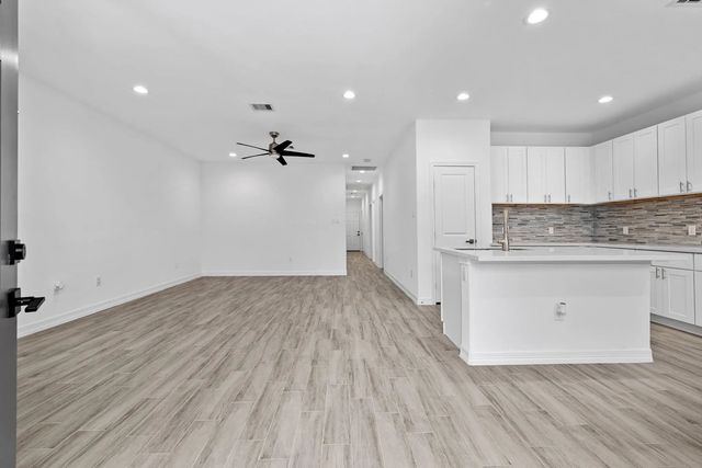 5430 Heron Drive, Houston
