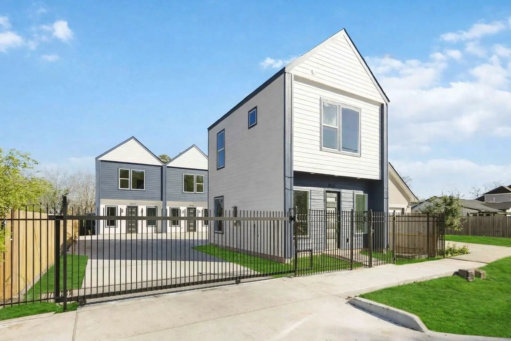 4533 Bricker Street, Houston