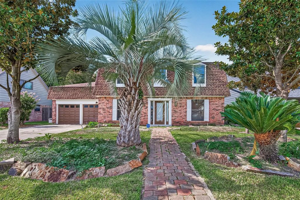 11730 Dorrance Lane, Meadows Place