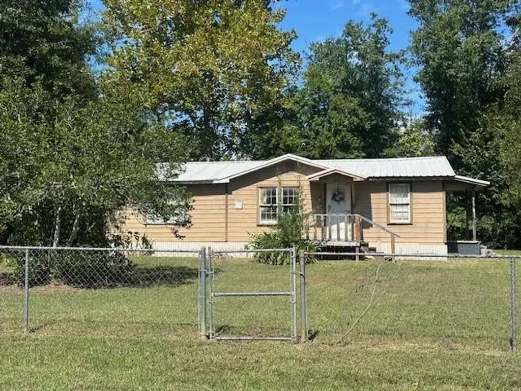 410 E Gregg Street, Mount Enterprise