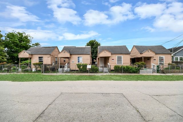 3317 Sampson Street, Houston