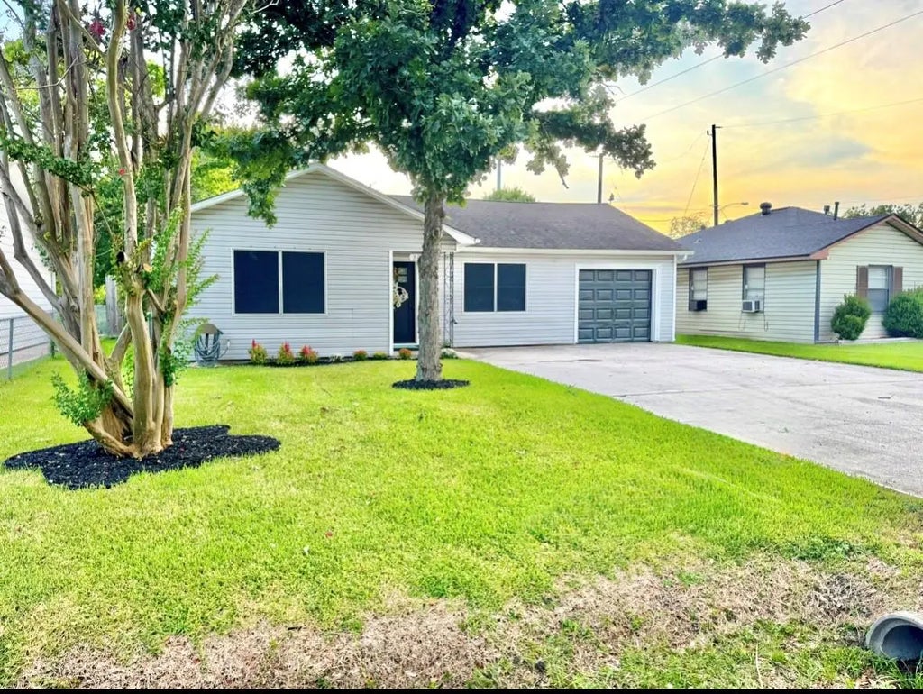 308 S 11th Street, La Porte