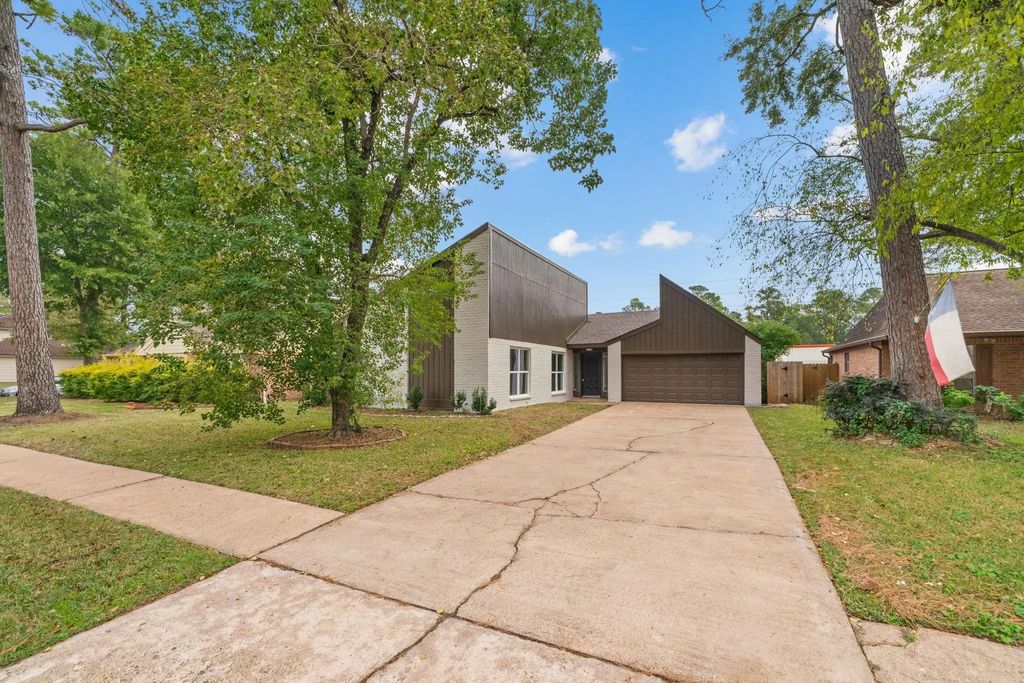 15034 Rose Valley Drive, Houston