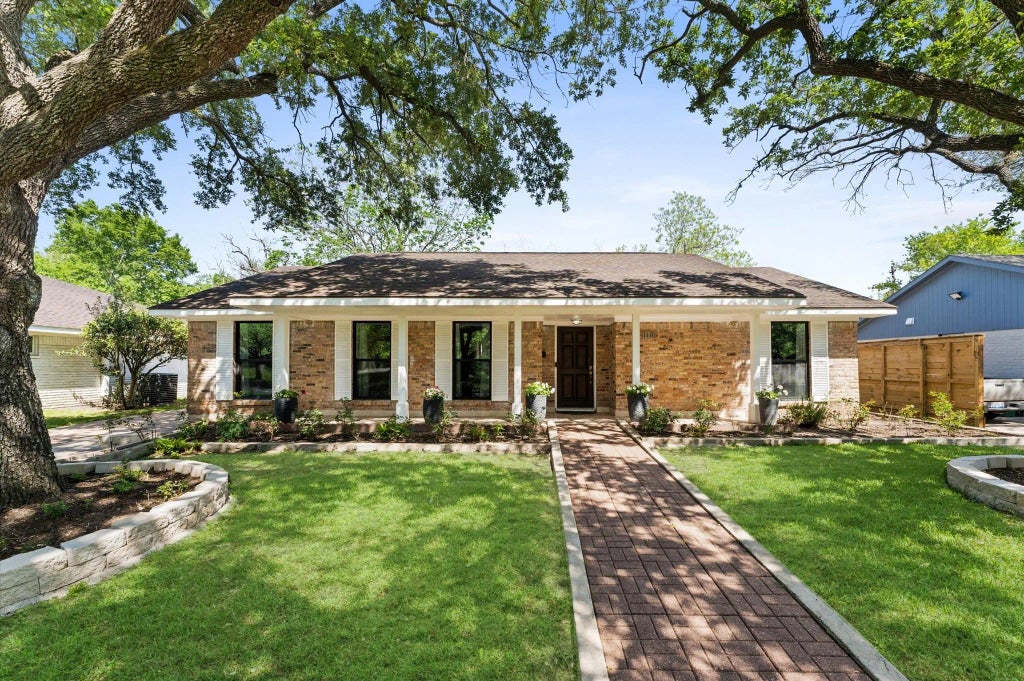 10807 Chimney Rock Road, Houston