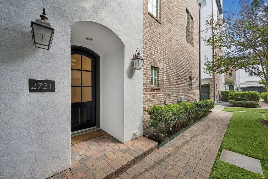 2721 Cohn Street, Houston