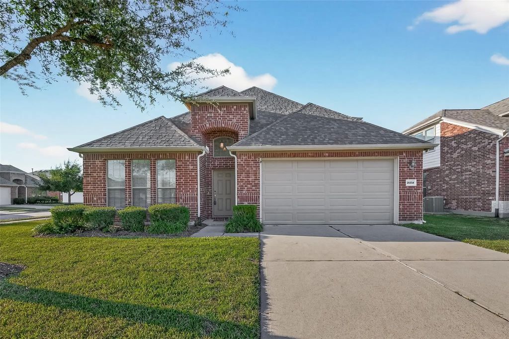 25354 Holton Ridge Drive, Katy