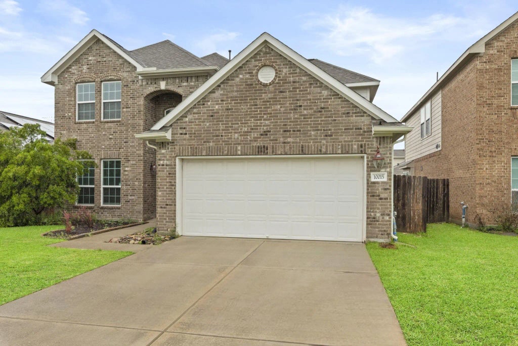 10015 Chase Court, Baytown