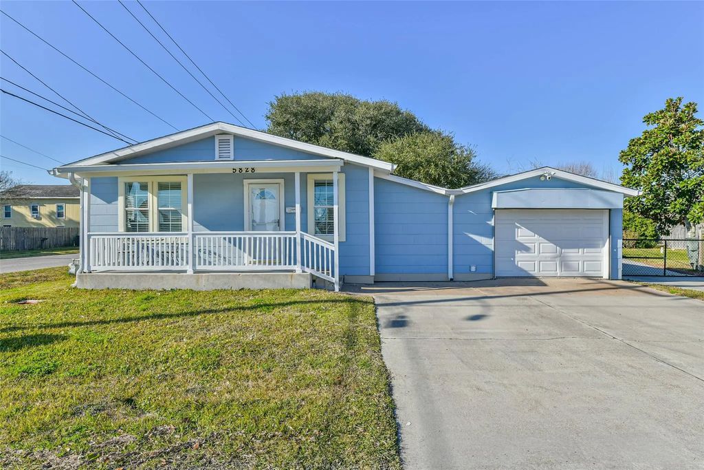 5828 Avenue T, Galveston