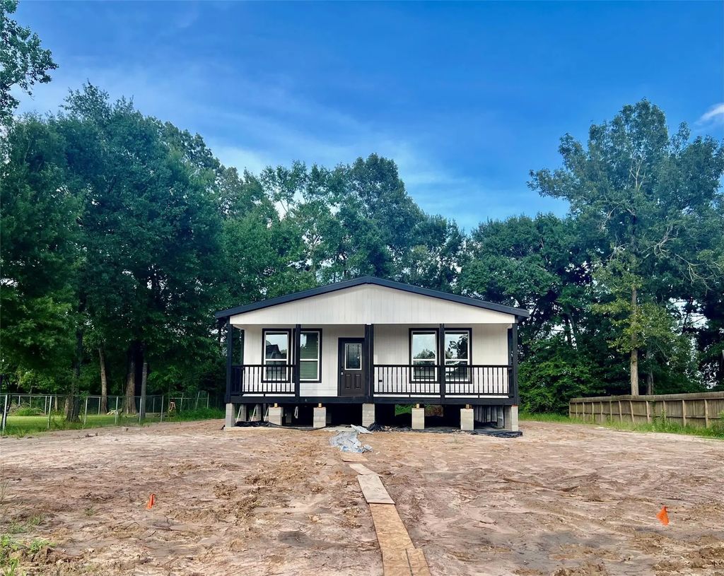 24323 E Terrace Drive, Porter Heights