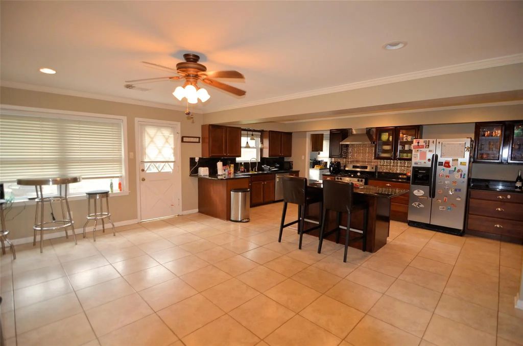 5215 Sanford Road, Houston