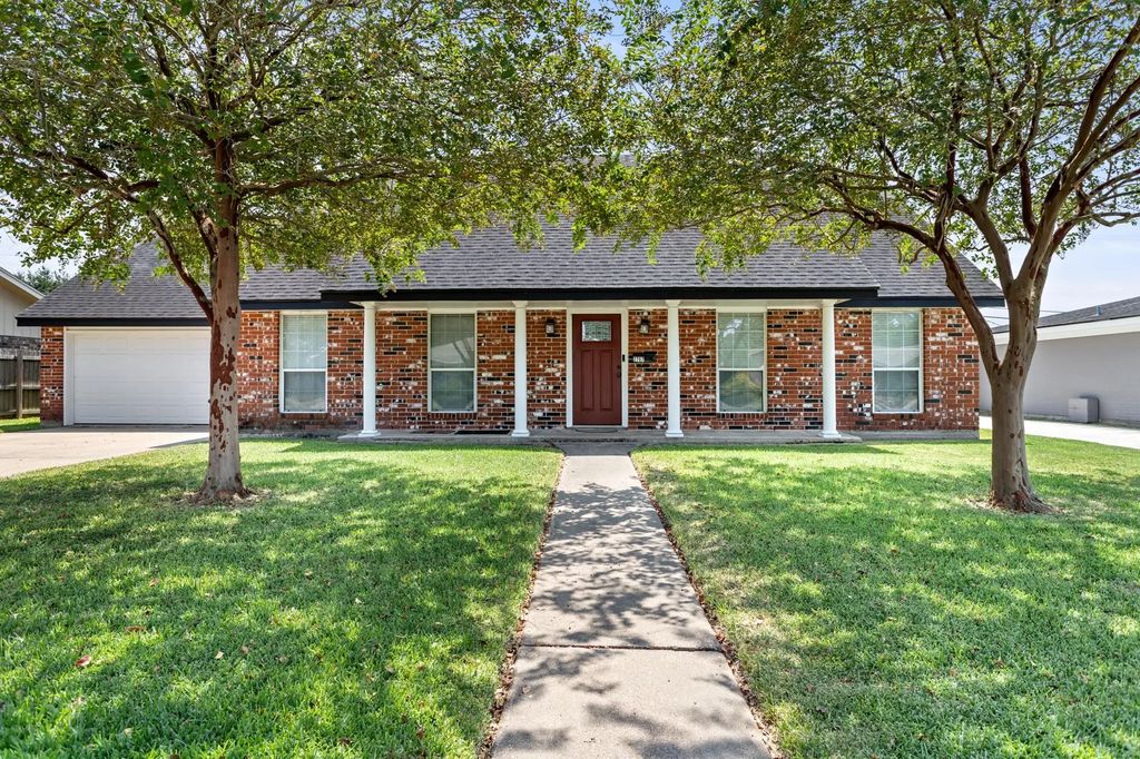2707 Memphis Avenue, Nederland