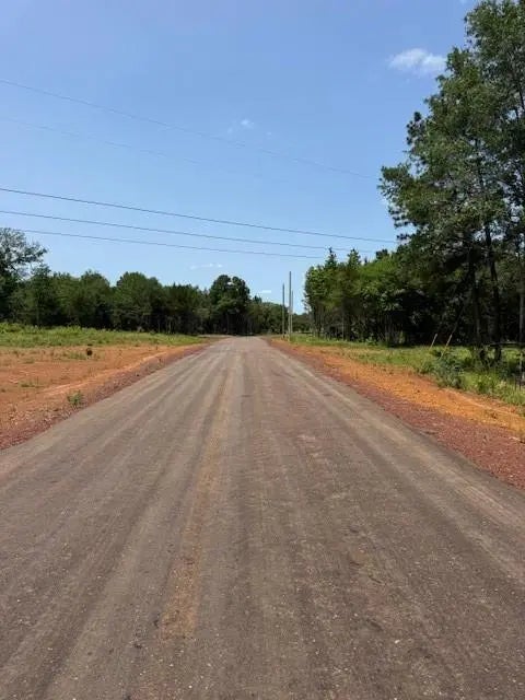 8841 Private Road, Palestine