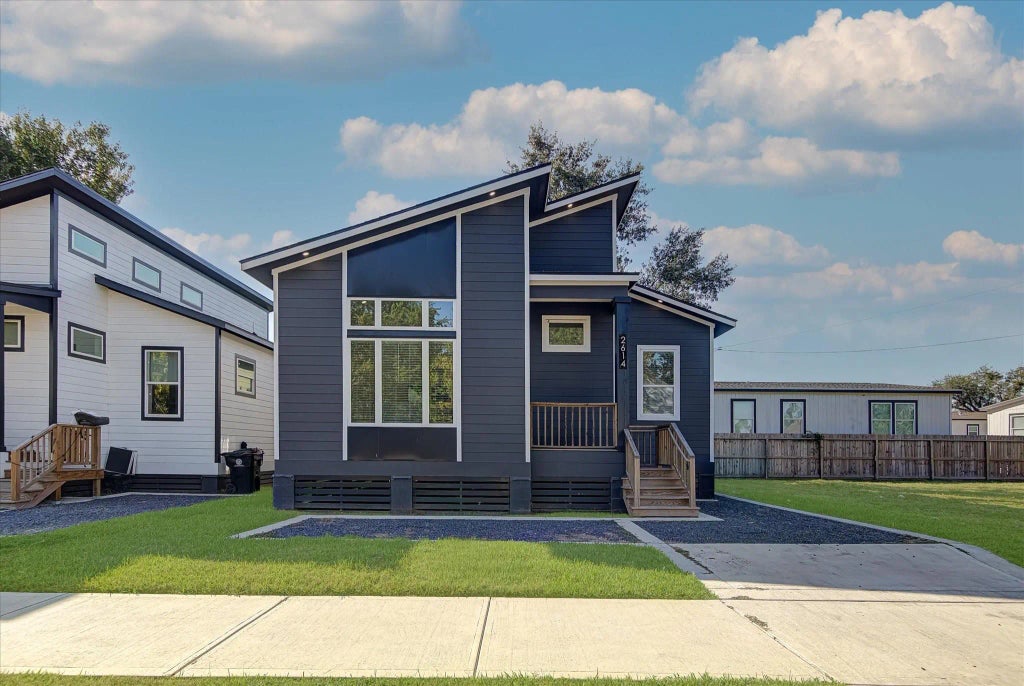 2614 Noble Street, Houston