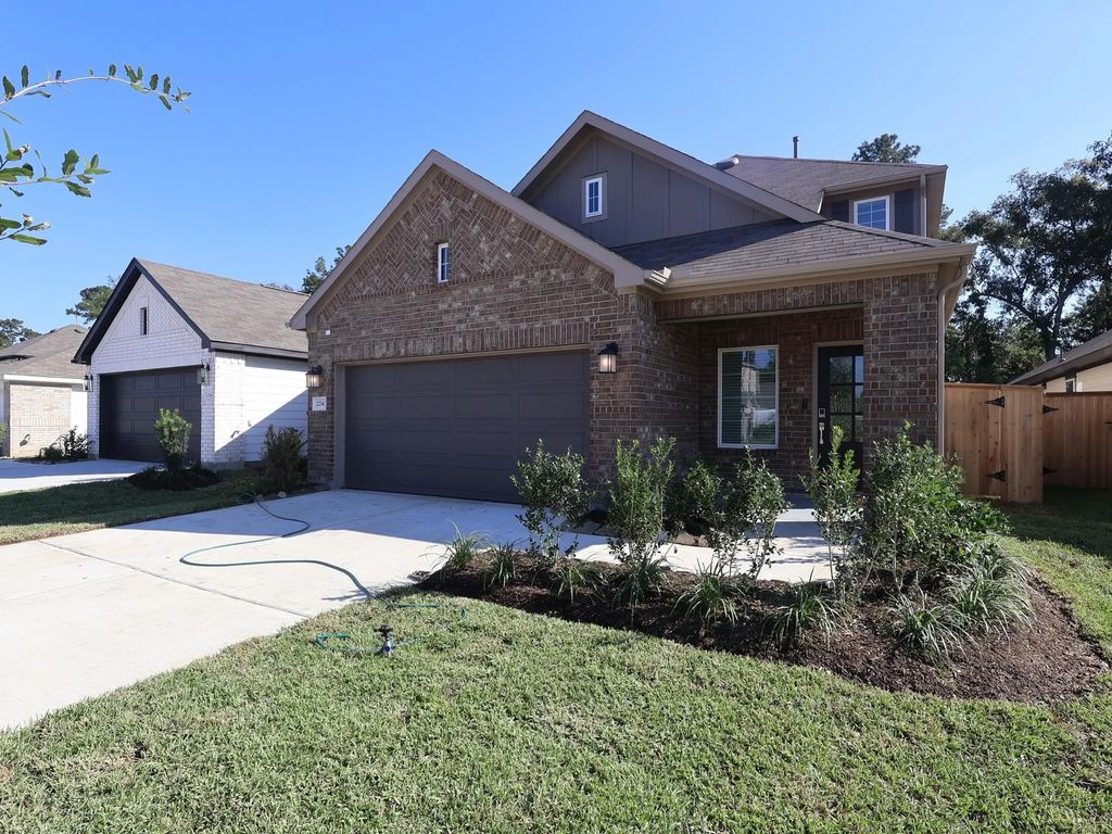 22740 Hackberry Leaf Drive, New Caney