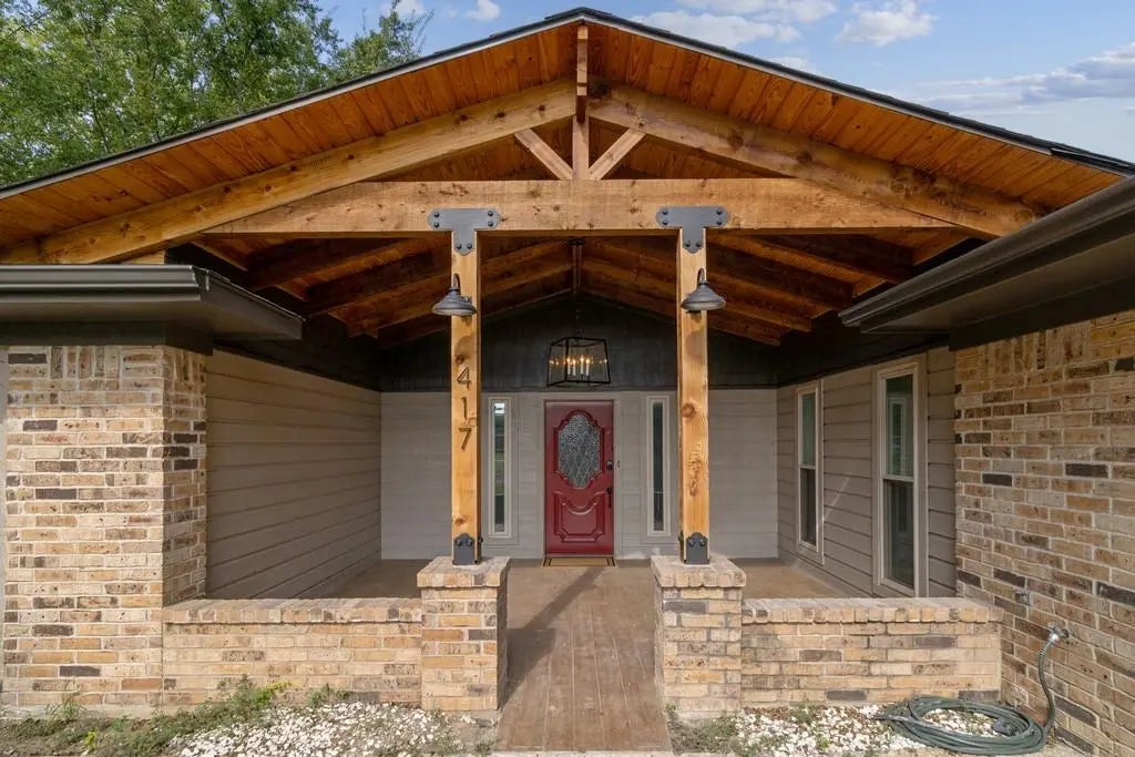 417 Troy Lane, Fairfield