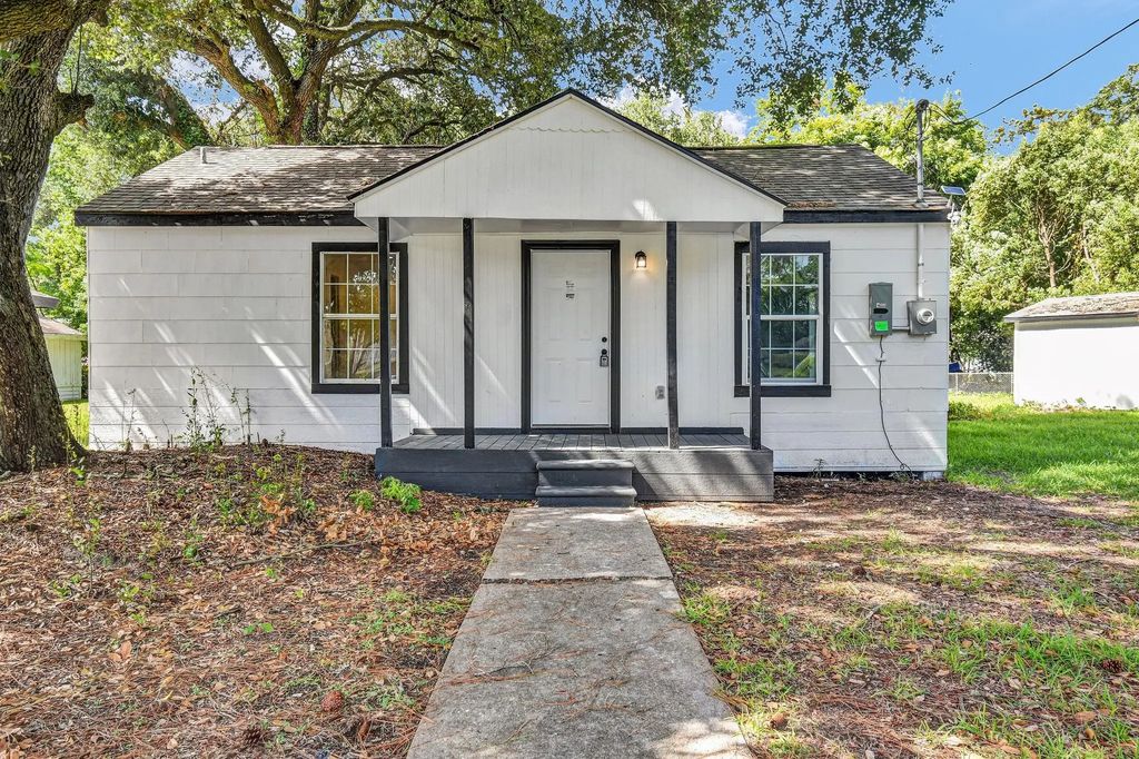1332 Montgomery Street, La Marque