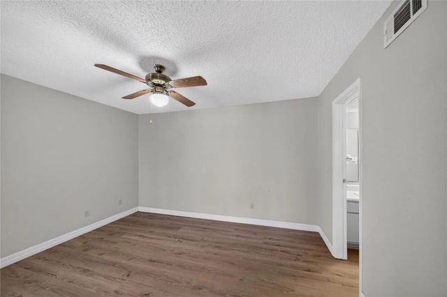 2750 Holly Hall Street 1308, Houston