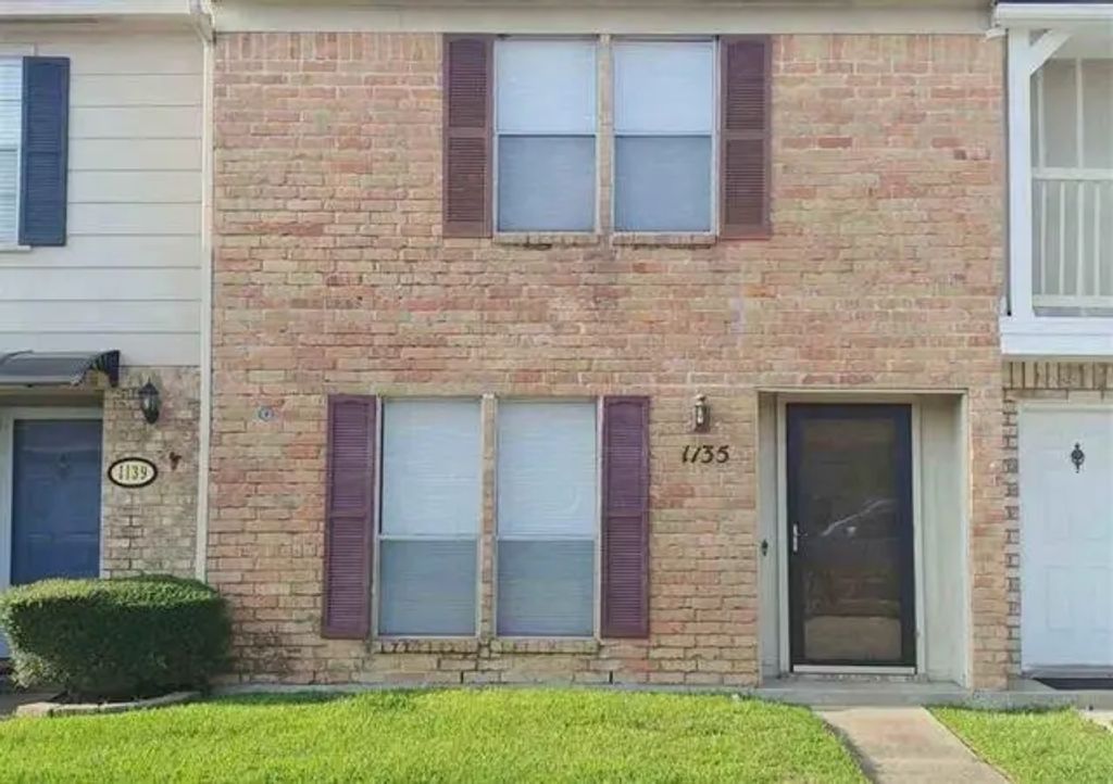 1135 Park Meadow Dr, Beaumont