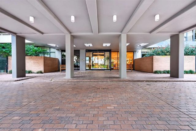 15 Greenway Plaza 2a, Houston