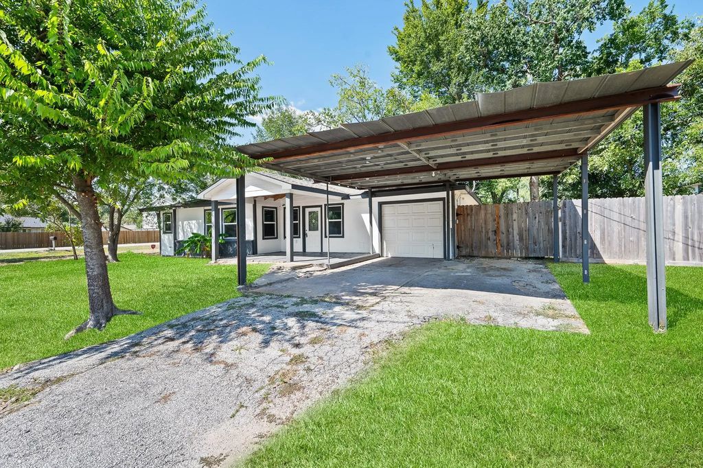 2222 Peppermill Road, Houston