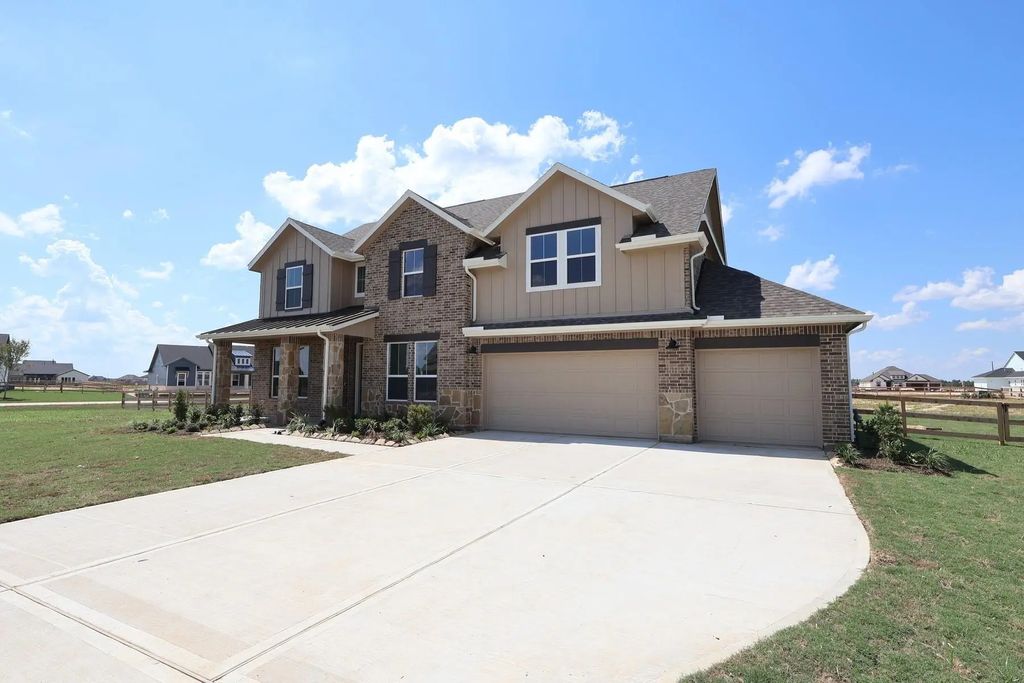 5042 Bluebell Way, Waller