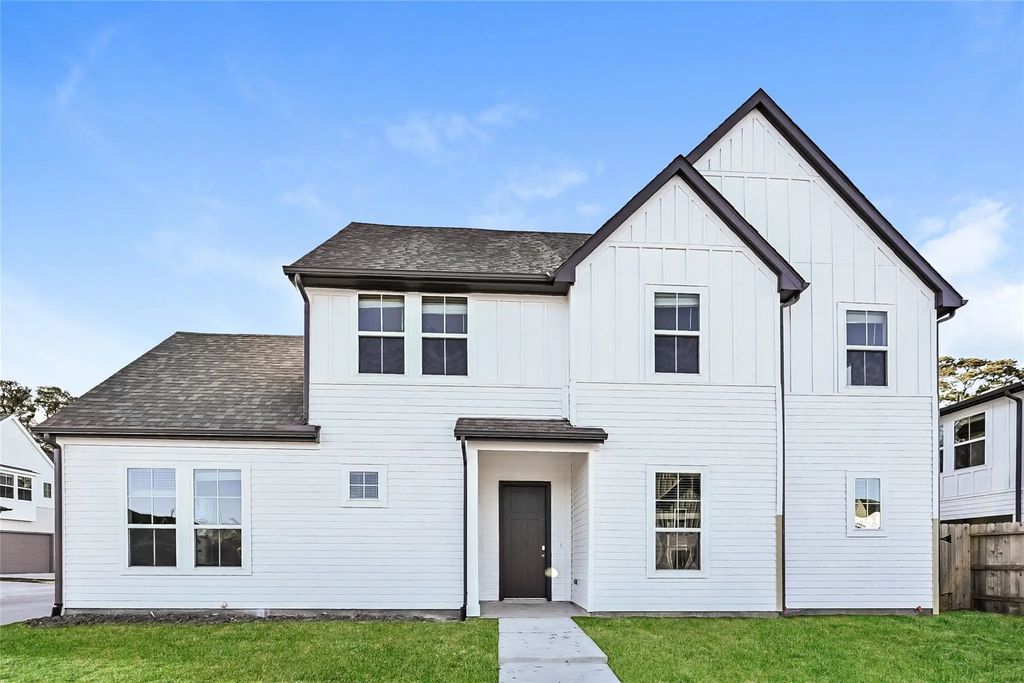 9835 Willow Creek Commerce 110, Tomball