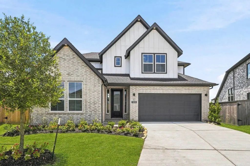 11419 Rocky Desert Hills Lane, Cypress