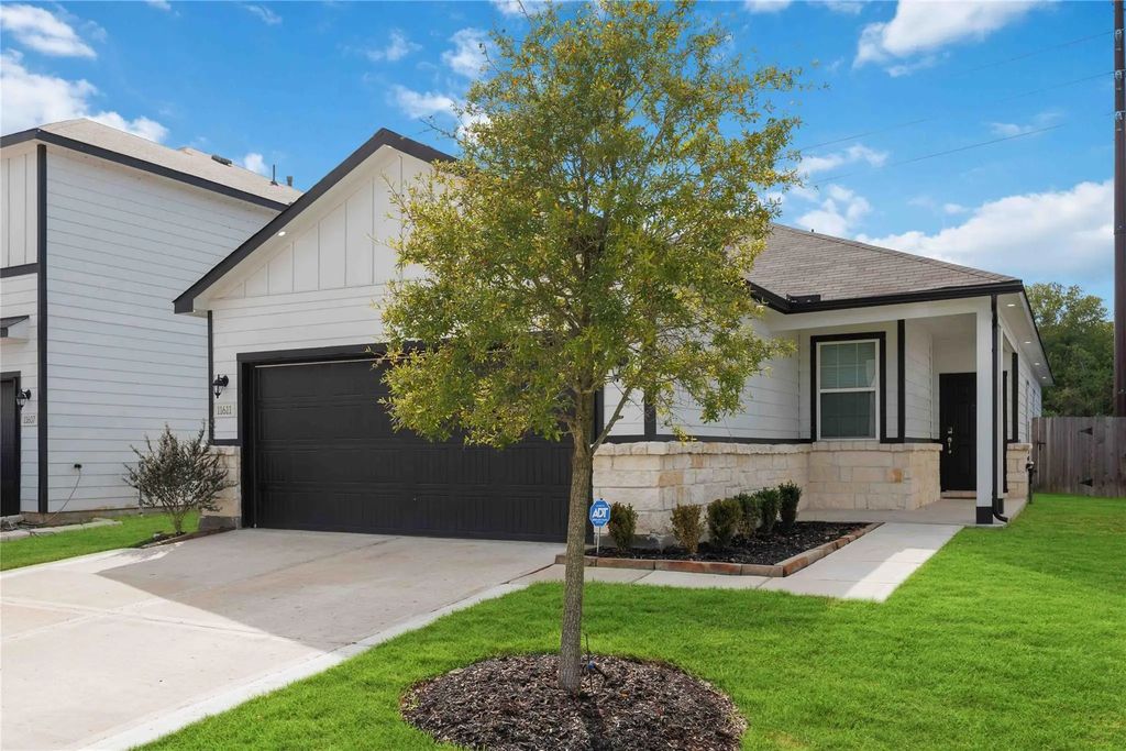 11611 Gristmill Grange Drive, Crosby