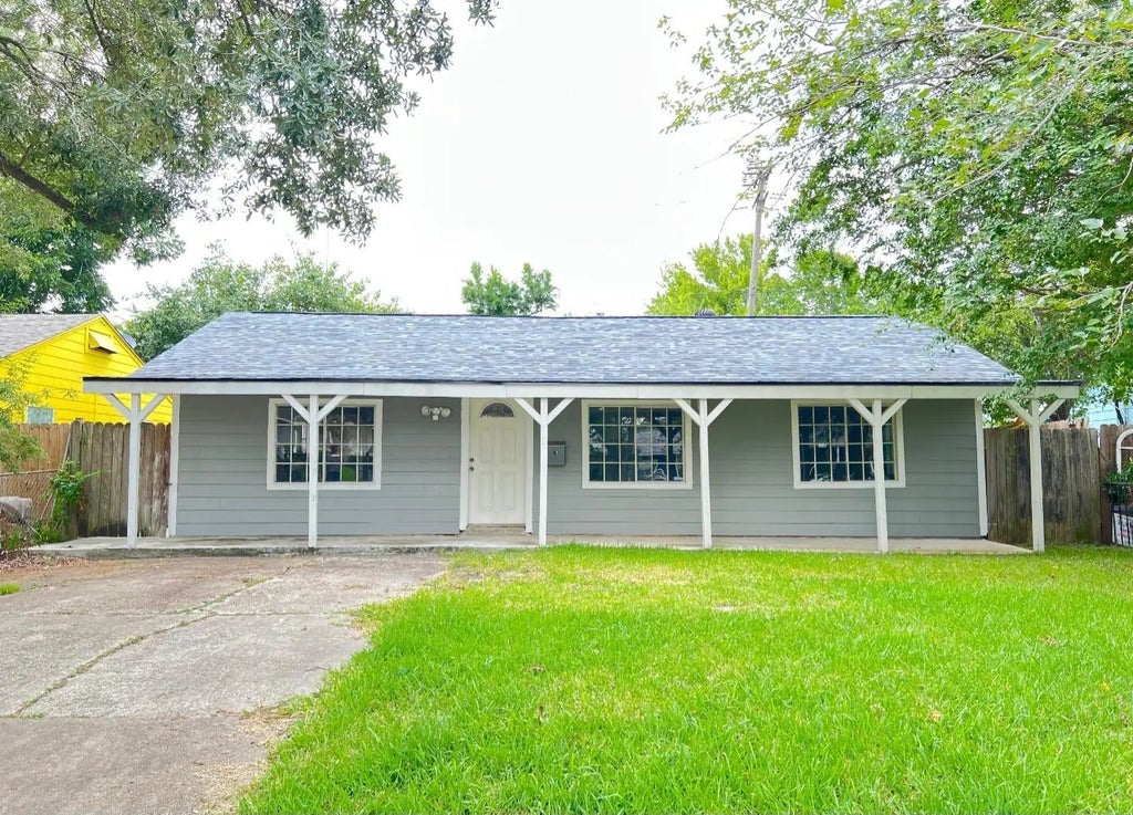 3121 Bond Street, Pasadena