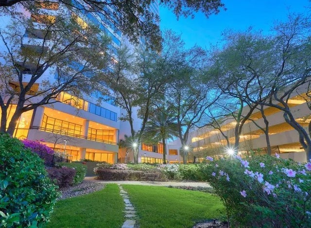 101 Westcott Street 802, Houston